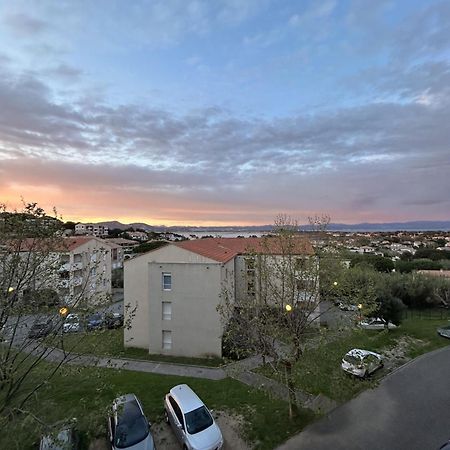 Ferienwohnung Superbe Duplex Refait A Neuf ! Hyères Exterior foto