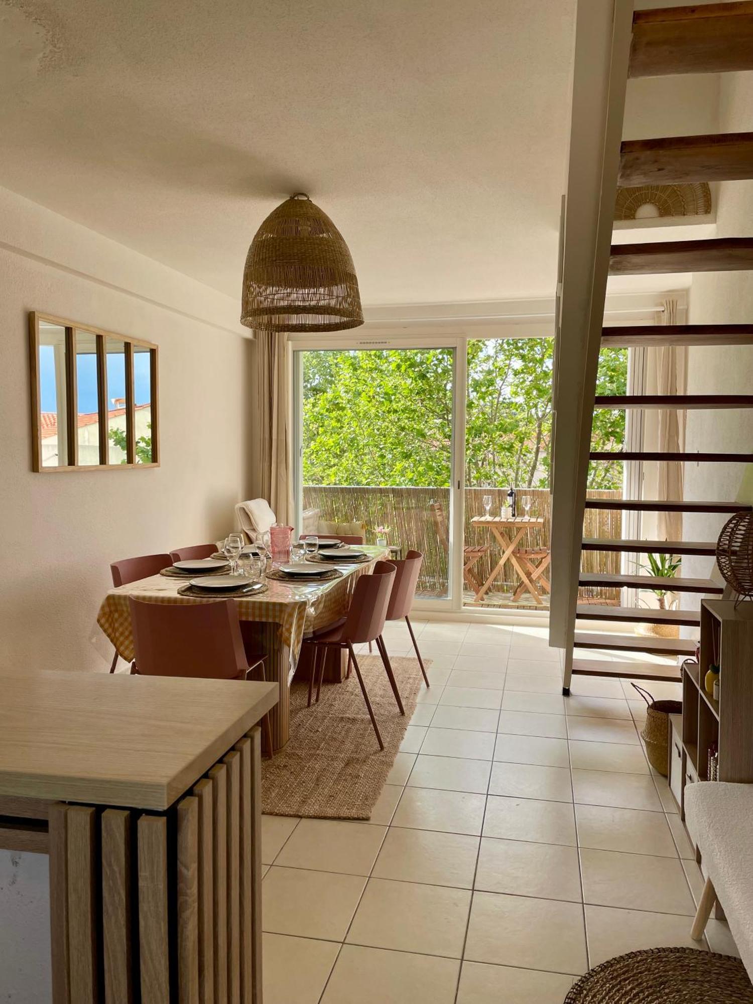 Ferienwohnung Superbe Duplex Refait A Neuf ! Hyères Exterior foto